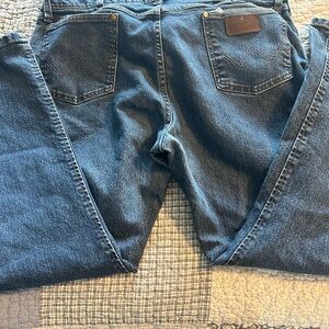 Men’s 38X 30 wrangler premium performance cowboy cut regular fit jeans